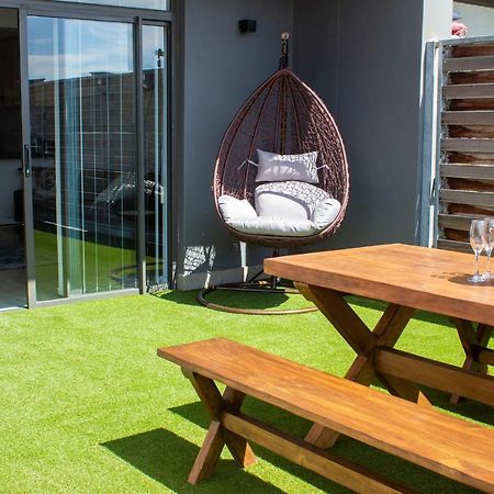 Chic, Central, Family & Group Stay - Stylish 2 Ensuite Bedroom Apartment With Spacious Balcony Cape Town Ngoại thất bức ảnh