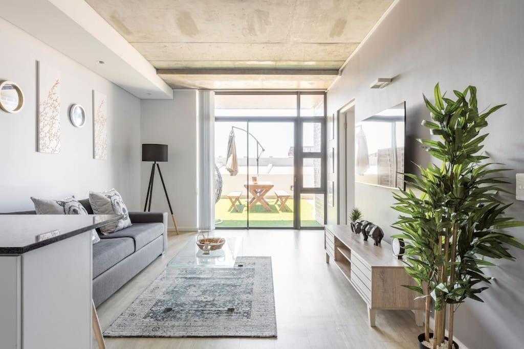 Chic, Central, Family & Group Stay - Stylish 2 Ensuite Bedroom Apartment With Spacious Balcony Cape Town Ngoại thất bức ảnh