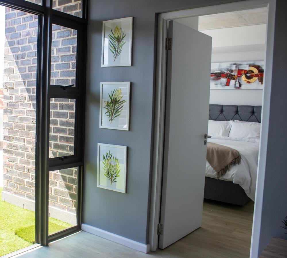 Chic, Central, Family & Group Stay - Stylish 2 Ensuite Bedroom Apartment With Spacious Balcony Cape Town Ngoại thất bức ảnh